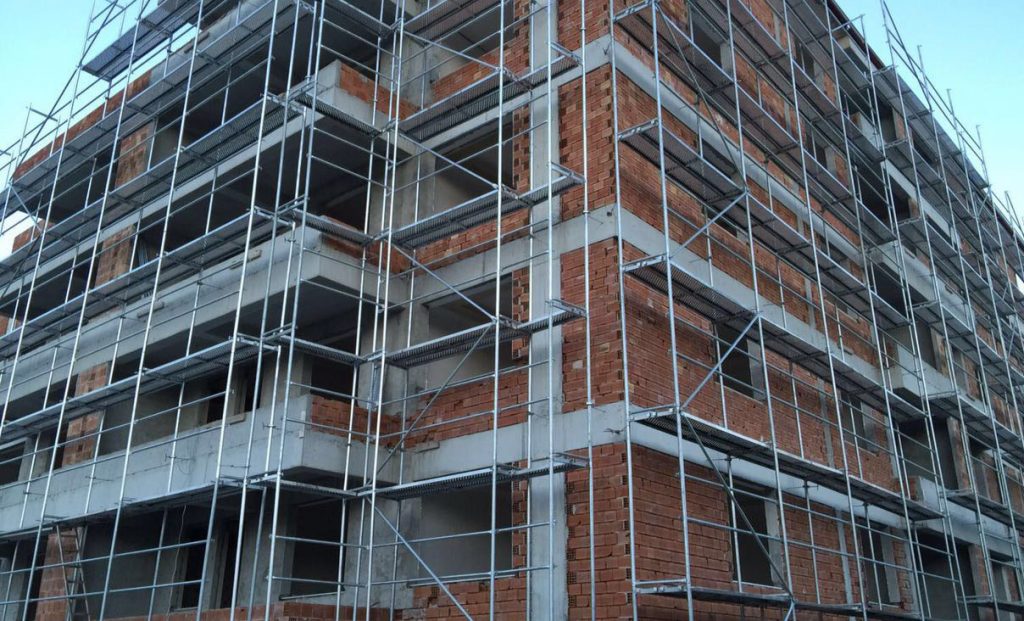 Güvenlikli Dış Cephe İskelesi Kurulumu